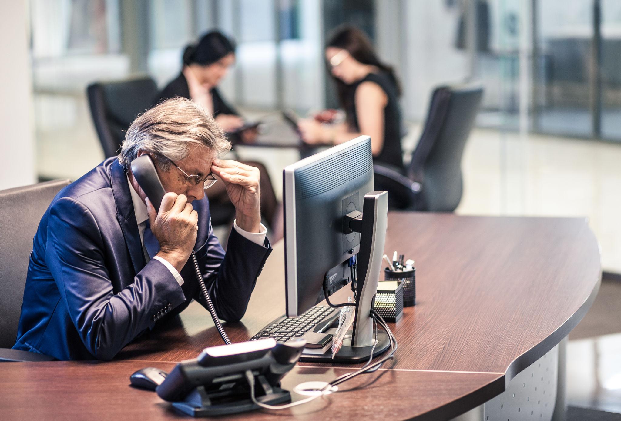 Why Businesses Miss Customer Calls (And Don’t Even Know It)